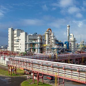 Das geplante LNG-Terminal macht den Chemiepark an der Waterkant zum Zentrum der Energie- und Rohstofftransformation.(Bild:  Covestro)