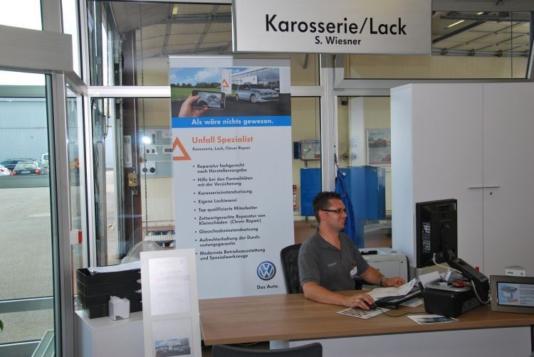 Als Unfall-Spezialist der Volkswagen-Organisation kümmert sich das Autohaus auch um die Unfallschäden seiner Kunden. (Foto: Wenz)