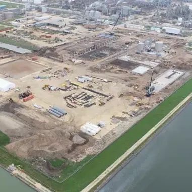 Röhm errichtet derzeit am Standort Bay City eine Methylmethacrylat-Großanlage.(Bild:  Röhm)