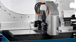 Cellule d'usinage de la machine D3 (passage de barres 5 mm). (Image: Métafil SA)