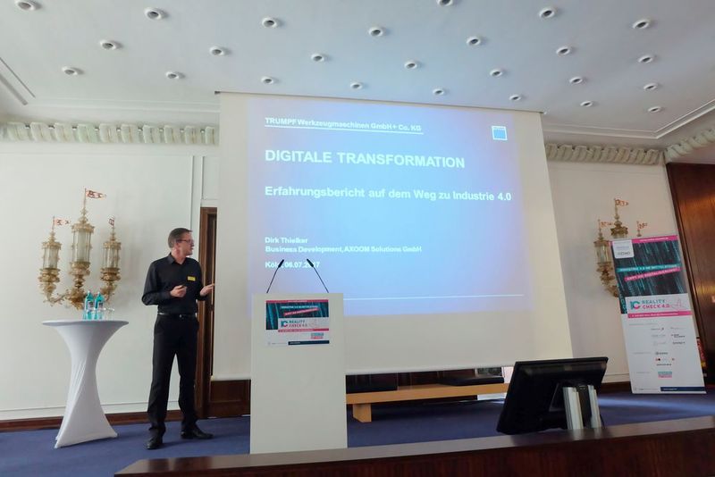 Dirk Thielker von der Trumpf-Tochtergesellschaft AXOOM GmbH: 