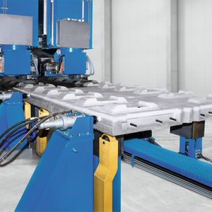 Einsatz eines Hydraulikzylinders in einer Schleifmaschine: eine ideale Anwendung für Condition Monitoring.(Bild:  Herbert Hänchen)