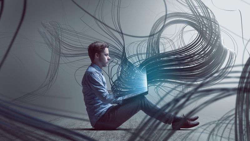 Wie können Unternehmen die absolute Kontrolle und digitale Souveränität über Daten und Technologie behalten, ohne auf Cloud-Flexibilität verzichten zu müssen?(Bild: ©  lassedesignen - stock.adobe.com)