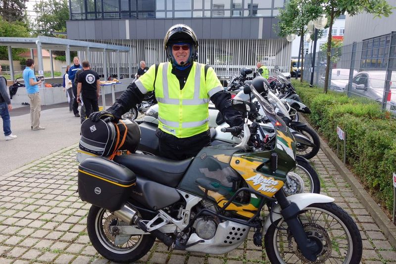 Steffen Bartsch auf seiner Honda Africa Twin (Vogel IT-Medien GmbH)