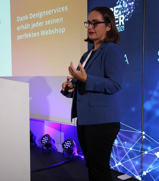 Claudia Frese von Strato zeigte das Spannungsfeld zwischen Kundenwünschen und technischen Entwicklungen auf. (Vogel IT-Medien GmbH)
