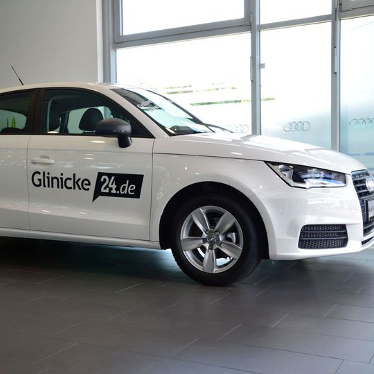 Auf der Webseite Glinicke24.de bietet das Autohaus besondere Fahrzeuge an, die der Interessent nur hier online erwerben kann.(Bild:  achter)