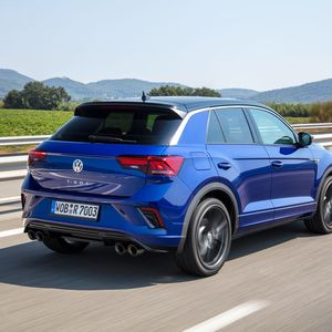 (Volkswagen)
