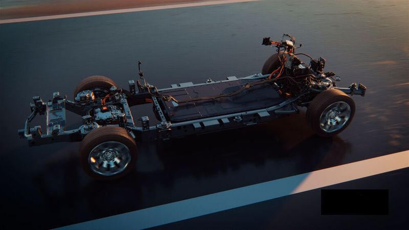 Stellantis stellt seine Leiterrahmen-Plattform für E-Nutzfahrzeuge und SUV-Trucks vor.(Bild:  Stellantis)