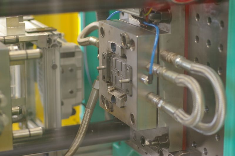 Plastechnik AG, le spécialiste de l'élaboration, conception et production de pièces en matière synthétique et plastique technique. (Image: MSM / JR Gonthier)