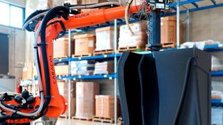 Mithilfe von Robotern lassen sich großformatige Bauteile effizient und materialsparend additiv fertigen – ein Trend in der Welt des 3D-Drucks. (Bild: Caracol)