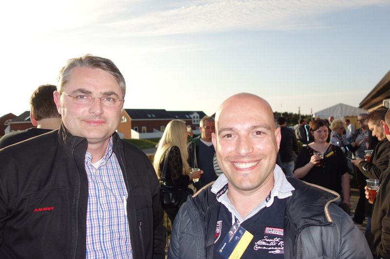 (l.) Harald Lies, Netzlink Informationstechnik und Harald Karl, Ingram Micro (IT-BUSINESS)