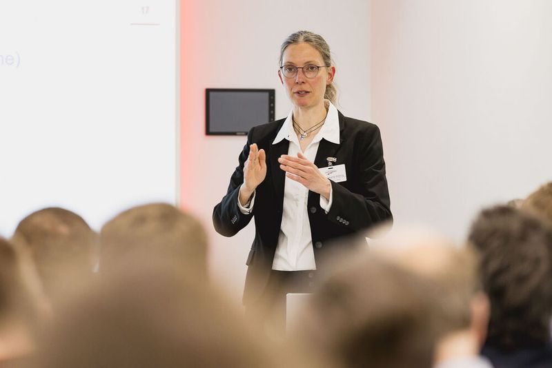 Impressionen vom Anwenderkongress Steckverbinder 2025. (Bild: Stefan Bausewein)