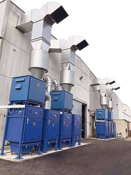 Die vier Absaug- und Filteranlagen vom Typ ZPF von Teka sind als Doppelmodule extrem leistungsfähig. (Teka)