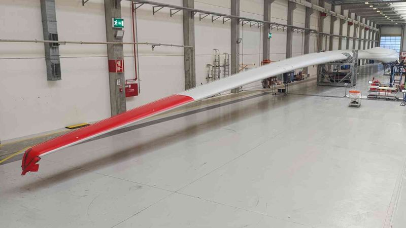 Eine eigene Rotorblattfertigung in der Türkei erstellt Enercon für das Model "E-175 EP5 E2".(Bild:  Enercon)