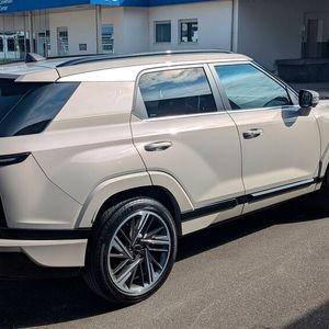 KGM Actyon: Kantige Optik, betuliche Fahrleistung (Bild: Rosenow – VCG)