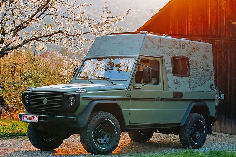 Einen Pool an Schweizer Militärfahrzeugen hat Lorinser aufgekauft. (Bild: Lorinser)