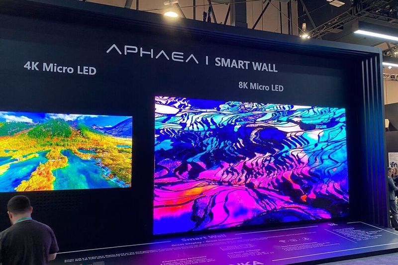 Die Micro-LED-Technologie ist als Heimkinoausrüstung für Privatkunden derzeit noch unerschwinglich teuer – wird aber vielleicht irgendwann vom ein oder anderen Autobauer als Schauraumelement ins Gespräch gebracht. (press-inform)