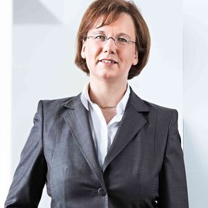 Dr. Ursula Frank, Projektmanagement Forschung & Entwicklung bei Beckhoff: „Impulse geben hier die Forschungsarbeiten im Rahmen des Spitzencluster it’s OWL.“