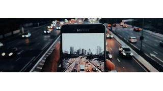 Venetztes Fahren: Während die EU-Kommission bisher die Wi-Fi-Technolgie favorisierte, soll nach dem Veto der Mitgliedsländer jetzt eine technologieneutrale Lösung (inklusive Mobilfunk) zum Zuge kommen.  (gemeinfrei)