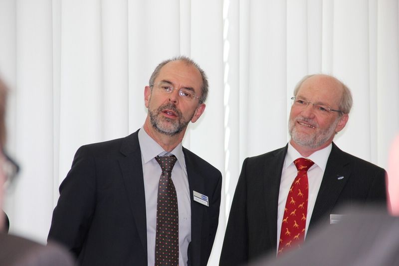 V.l.: Albrecht Winter, Leiter Geschäftsfeldentwicklung und Unternehmensstrategie neben Wolfgang Schmalz, Geschäftsführender Gesellschafter. (Bild: Sonnenberg)