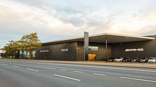 Für den Kunden relevant sein: Diese Strategie verfolgt Auto Senger in seiner nach außen gerichteten Kommunikation auf verschiedenen Ebenen. Das Unternehmen hat dafür einen eigenen Geschäftsbereich geschaffen, der Werbung und Marketing koordiniert und deren Erfolg analysiert. Damit gehört es zum Kreis der Top-Betriebe des Vertriebs Awards 2021. (Bild: Andreas Schimanski)