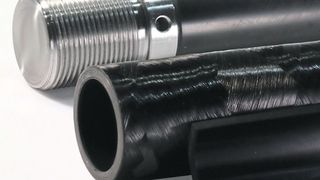 Hänchen stellt mit dem selbst entwickelten Material H-CFK-Leichtbau-Stangen und -Rohre her.  (Herbert Hänchen )