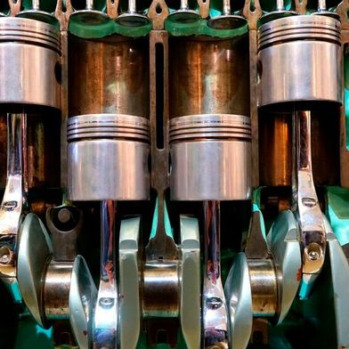 Er läuft und läuft und läuft – und das vielleicht noch deutlich länger als gedacht. Denn die Eu-Kommission denkt derzeit über eine Aufweichung des umstrittenen totalen Verbrenner-Aus ab 2035 nach ... (Bild: Motorkenner)