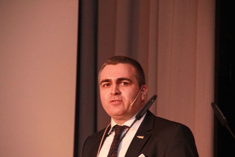 „Um das Potenzial dieser Stahlsorten auszuschöpfen, muss man die gesamte Prozesskette evaluieren“, forderte Marcus Bistron von Benteler Steel/Tube. (Itasse)