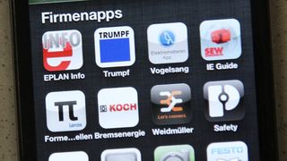 Zahlreiche Unternehmen bieten bereits hilfreiche Apps für Apple- und Android-Geräte an – auch für die Antriebstechnik und Automatisierung. (Bild: Michel)