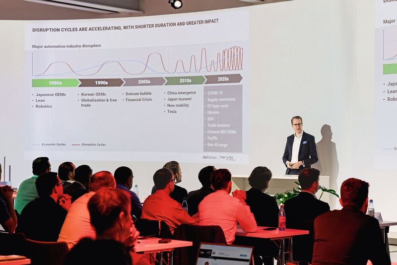 Die Keynote hielt Dr. Jürgen Simon von Berylls bei Alixpartners. (Bild: Stefan Bausewein)