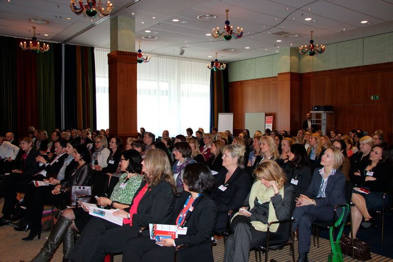 Knapp 140 Frauen nahmen am Kongress teil. (Bild: Vogel IT-Akademie)