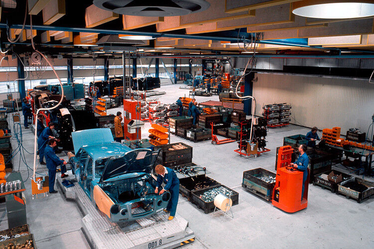 Einblick in die Produktion des Volvo 164 in Kalmar ab dem Jahr 1974. (Foto: Volvo)