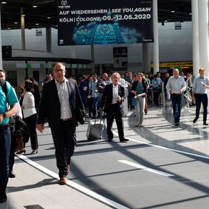 (Holz/»kfz-betrieb«)