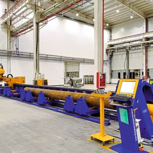 Der chinesische Spezialist für Klimaanlagen Gree investierte in drei CNC-Anlagen für bis zu 12 m lange Rohre mit bis 700 mm Durchmesser. (Bild:  Microstep)