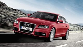 Bereits heute ist die Dynamiklenkung im Audi A4 (Bild), S4, A4 allroad, A5, S5, A5 Cabriolet und Q5 optional an Bord. Bild: Audi (Archiv: Vogel Business Media)