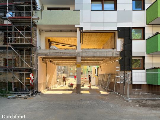 Dank sehr gut erhaltener Bausubstanz wurde nur erneuert, was erneuert werden musste, etwa die Fassade mit einer VHF aus zeitgemäßer Dämmung und Cradle-to-Cradle-zertifizierten Equitone-Fassadentafeln. (Bild:  Druschke Architektur)