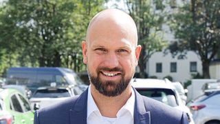 Patrick Mayer ist Vorstandsvorsitzender der Alles Auto AG, die nach intensiver Vorbereitung am 28. Oktober 2022 gegründet worden ist. (Bild: Alles Auto/AVAG)