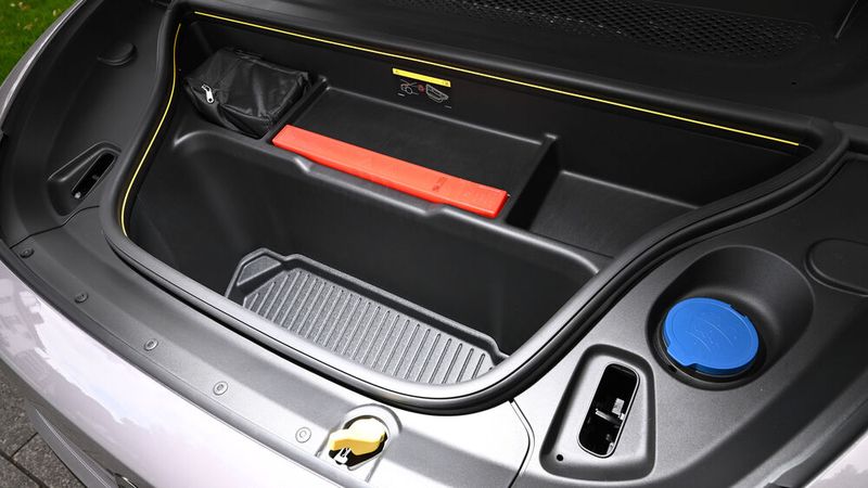 Im EX60 gibt es auch einen Frunk. (Bild: Christian Bittmann)