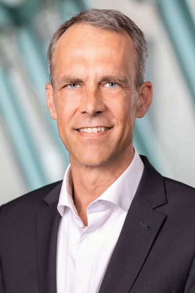 Bernd Grüninger, Bereichsleiter Gutachten und Mitglied der Geschäftsleitung, Dekra Automobil GmbH, sieht die Scannertechnologie als zusätzliches Werkzeug für die Sachverständigen. (Dekra)