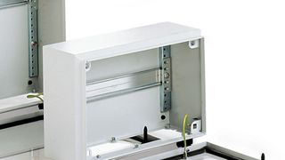 Lohmeier stattet seine Busgehäuse mit einer Schnellspanntechnik aus. (Lohmeier)