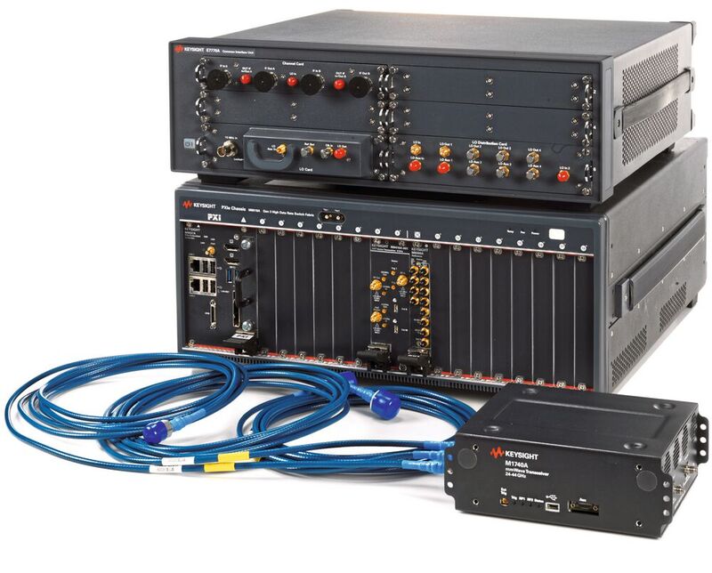 Der VSA und VSG als IF-Signalanalysator und -Signalgenerator für Tests im FR2-In-Band. Dazu müssen sie mit einem externen Millimeterwellen-Transceiver gekoppert werden.