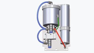 Um den nötigen Betriebsdruck zu erreichen, kommt zusammen mit der Bremse ein kompakter Druckverstärker zum Einsatz, der den im System vorhandenen Druck rein mechanisch steigert. (Mayr Antriebstechnik)