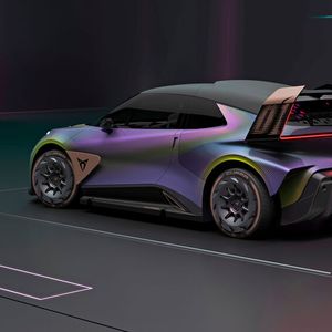 Trotzdem sollen Elemente des motorsportlichen Konzeptfahrzeugs in die Straßenversion des elektrischen Stadtautos einfließen, verspricht Cupra-Designchef Jorge Diez.(Bild:  Seat)