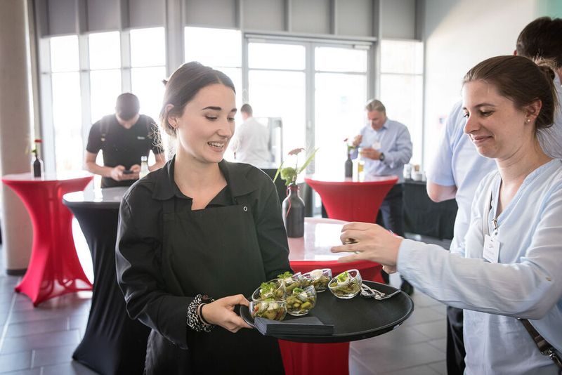 Steckverbinderkongress 2023 Tag 2: Kongress mit Trendthemen von PCF über DC-Steckverbinder, Hybridsteckverbinder, Qualifizierung, Single Pair Ethernet, Hands-on Workshops bis zu 3D-Druck und Konfektionierung. (Bild: Stefan Bausewein)