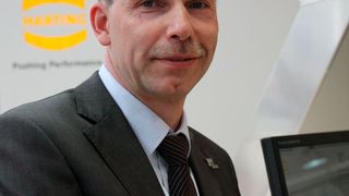 „Wir haben die MICA echtzeitfähig gemacht mit einem RT-Patch. Die Lösung ermöglicht es, Prozesse strikt nacheinander abzuarbeiten. Das bietet für den Industrieeinsatz eine gute Anwendung, zum Beispiel für Condition Monitoring.“ (Bild: Karin Pfeiffer)