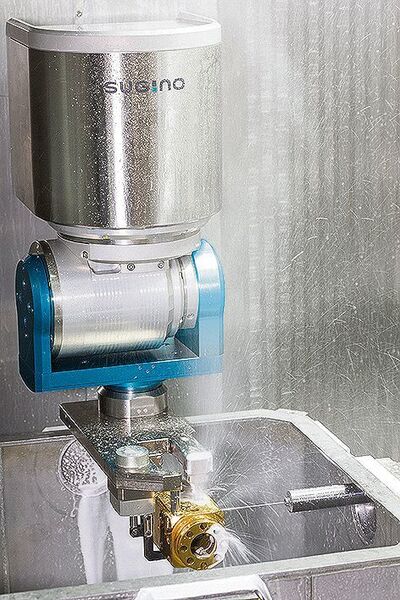 Auch Teile aus Titan und Inconel wäscht und entgratet die JCC 603 Robo von Sugino schnell und effizient, heißt es. Mit 2450 bar Wasserdruck soll die Anlage die am weltweiten Markt stärkste Ihrer Art sein. (JUN)
