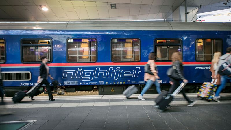 Von Stuttgart können Passagiere künftig mit dem „Nightjet“ bis nach Venedig fahren.(Bild:  ÖBB_Harald Eisenberger)