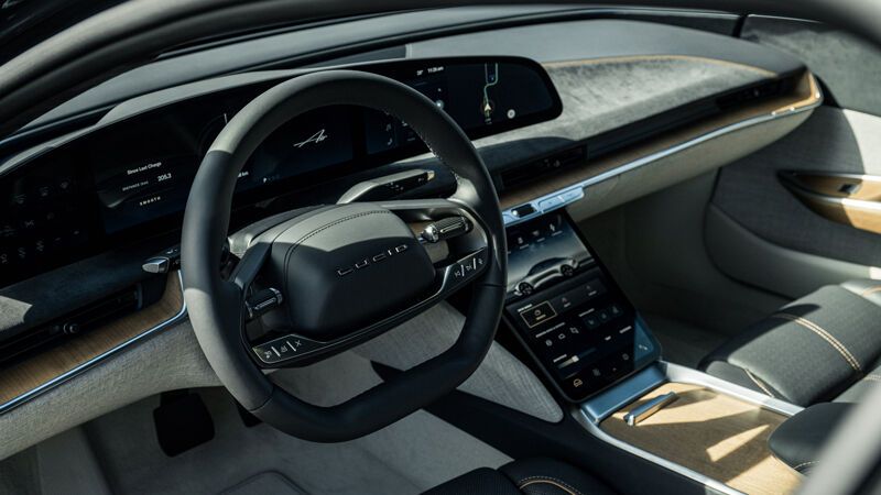 Der Lucid Air ist wohnlich und nobel eingerichtet. (Bild: Lucid Motors)