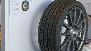 Ladenhüter? Sommerreifen machen nur noch ein Drittel des Reifenersatzmarkts aus. (»kfz-betrieb«/Rosenow)