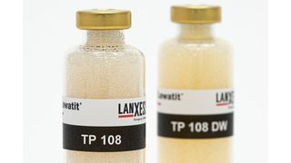 Das für die Trinkwasseraufbereitung zugelassene Ionenaustauscherharz Lewatit TP 108 DW von Lanxess unterstützt kommunale Wasserversorger bei der Einhaltung der jüngst verschärften PFAS-Grenzwerte in der EU.  (Bild: Lanxess)